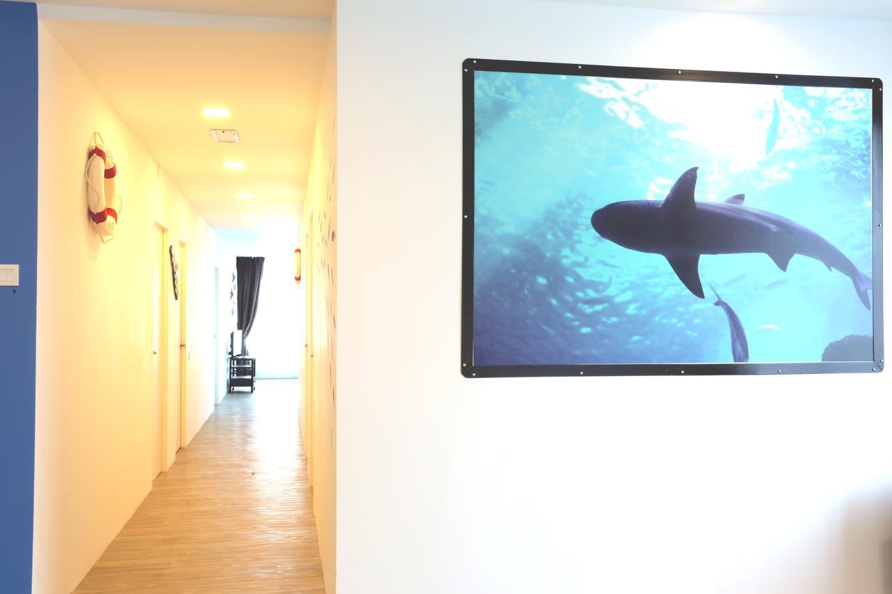 Hard Rock Vip Guest House Mersing Exterior photo