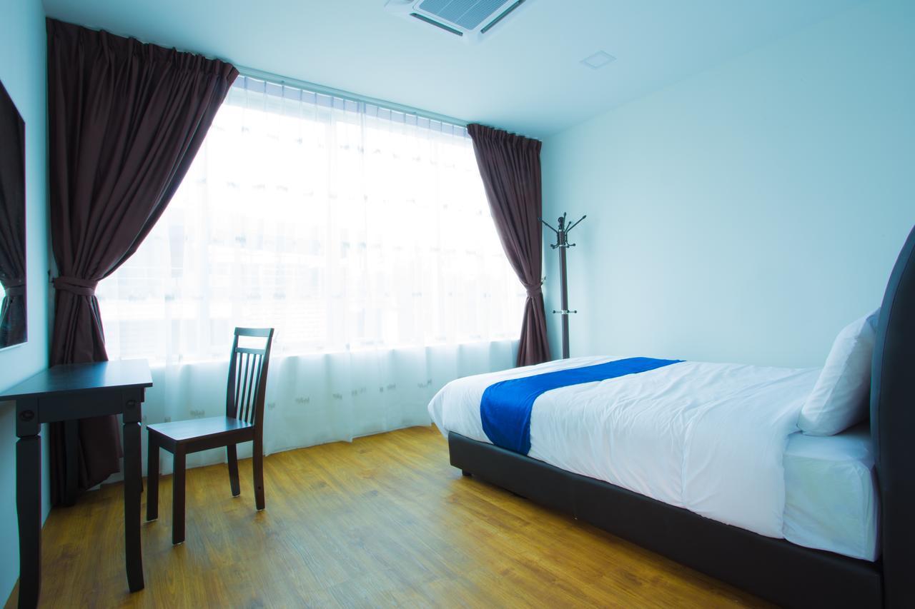 Hard Rock Vip Guest House Mersing Exterior photo