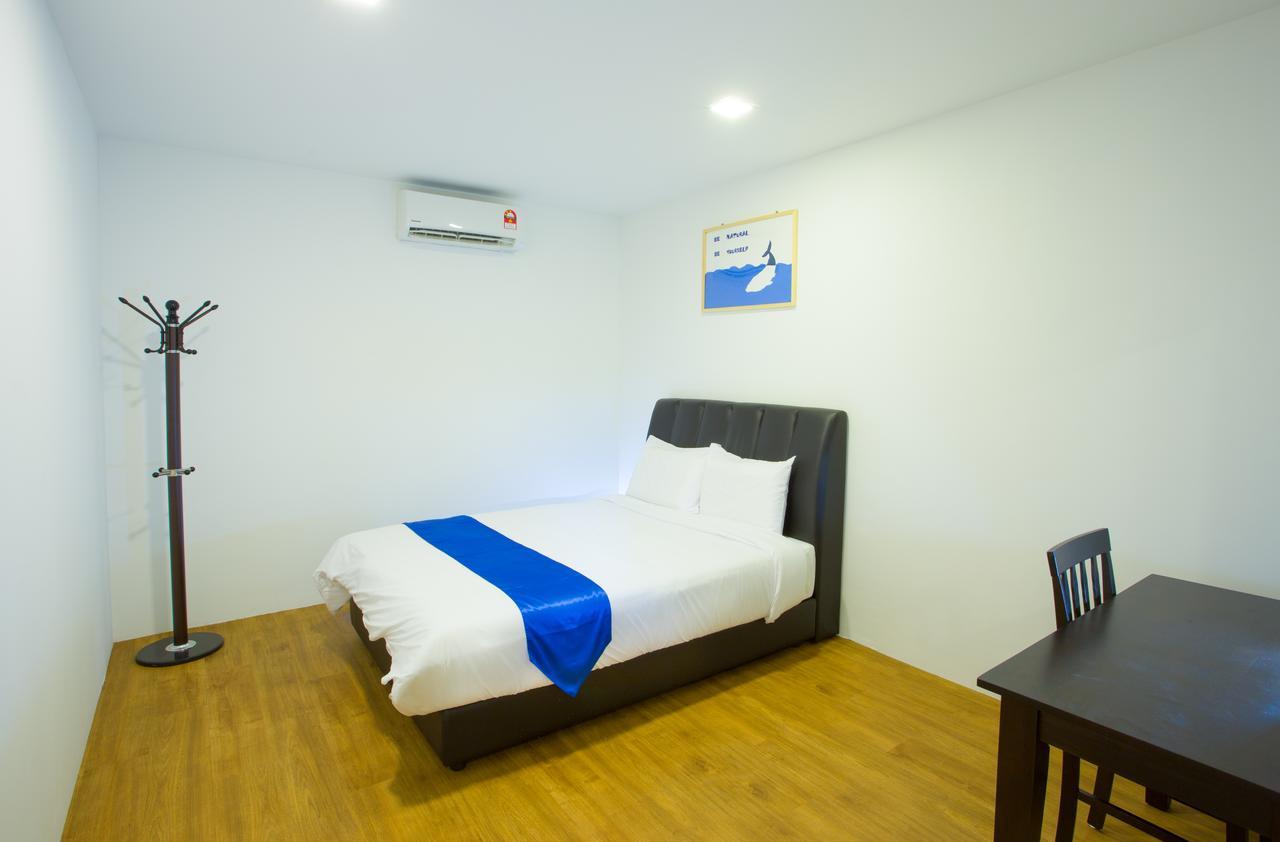 Hard Rock Vip Guest House Mersing Exterior photo